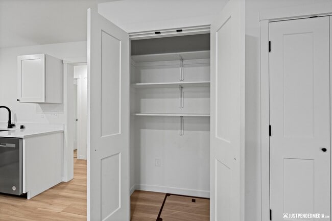 Photo - 12334 Lake St Unit 12334 (B1)