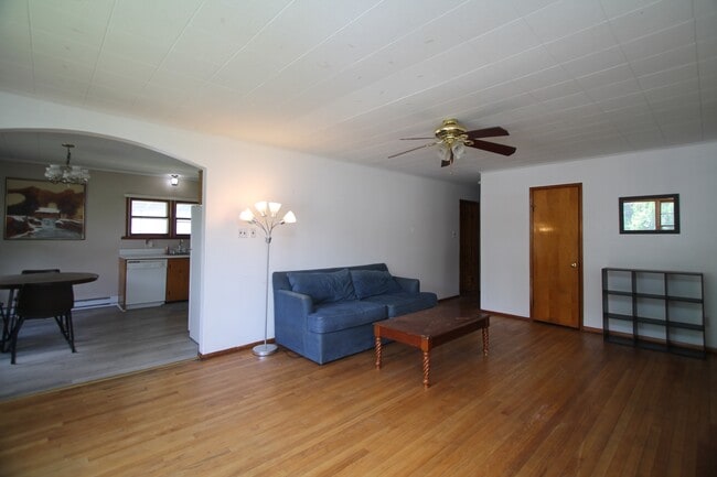 Photo - 115 Crestmont Ave