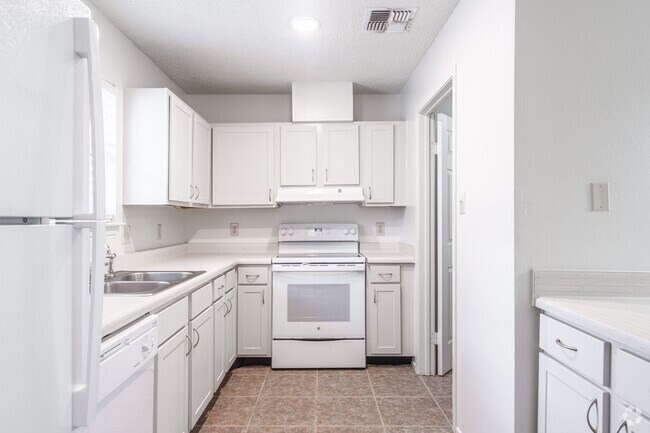 3BR, 2BA - 1386SF