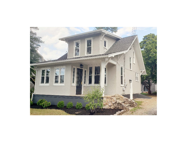 Building Photo - 1051 N Mountain Rd Rental