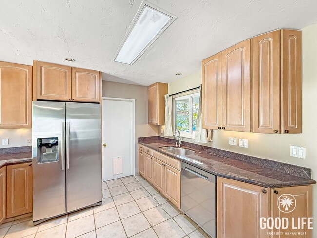 Photo - Beautiful 3B/2BA Home in University City for Rent!