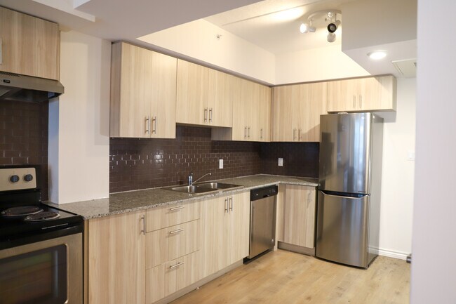 Photo - Jan-Aug Rental At Laurier In Waterloo Unit G615