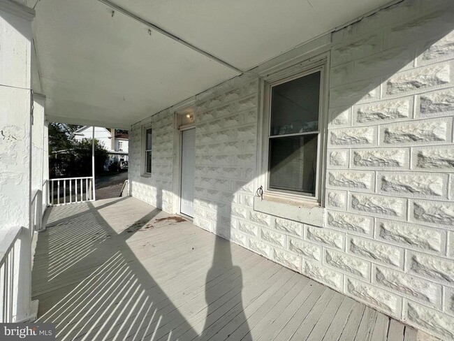 Photo - 6 Laurel Hill Ln Unit 1