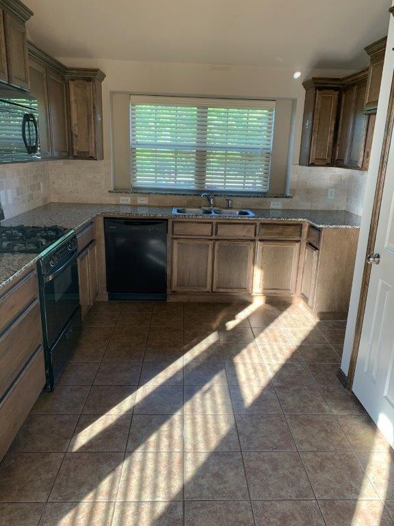 Photo - 3500 Frederick Dr