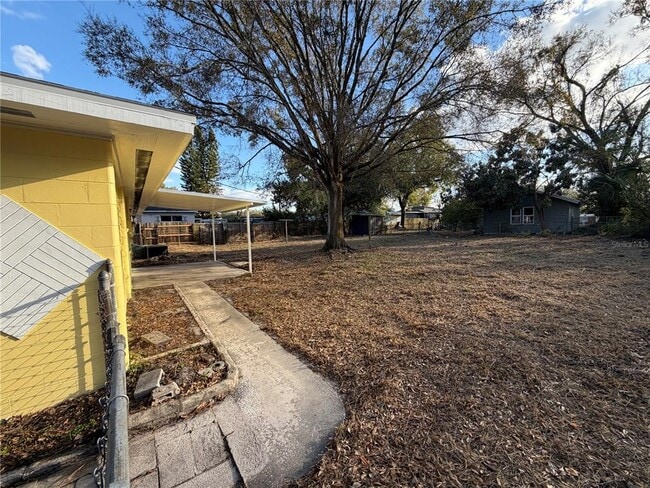 Photo - 1915 E Fern Rd