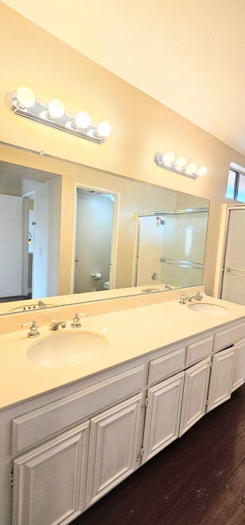 Photo - Huge house with Extra storage sheds- All Appliance