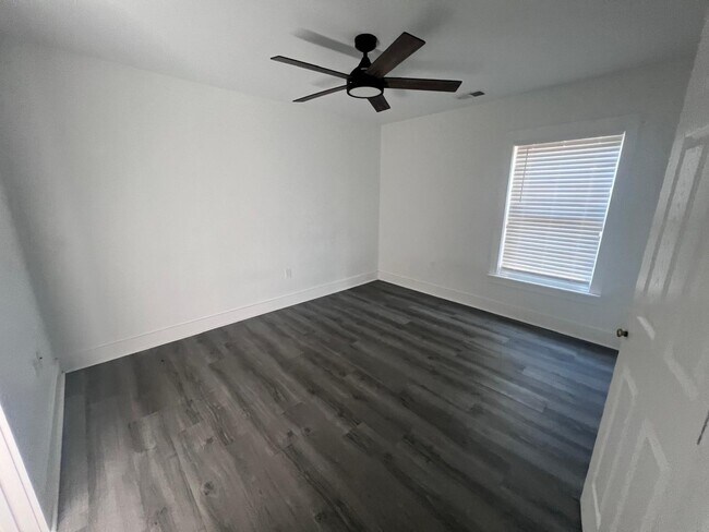 Photo - 7111 Porcher Dr Unidad 1