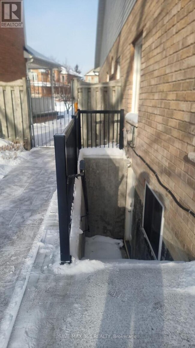 Photo - 6862 Gooderham Estate Blvd