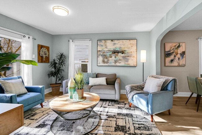 Photo - 2Bd/1Ba Seattle House