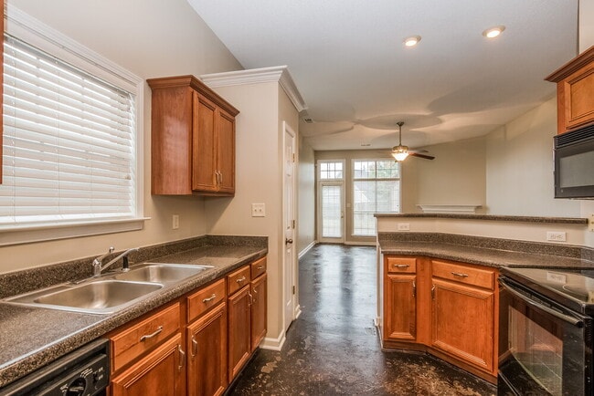 Photo - 9775 Misty Bay Cove