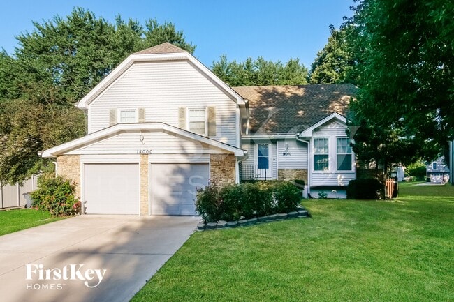 Building Photo - 14000 S Tomahawk Dr