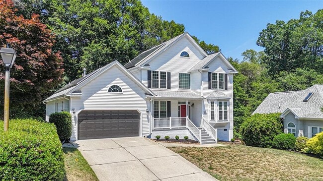 Photo - 717 Lantern Pl
