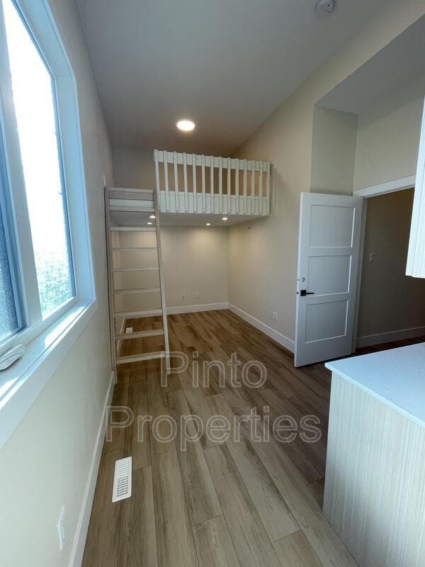 Photo - 8717-8110 110 St NW