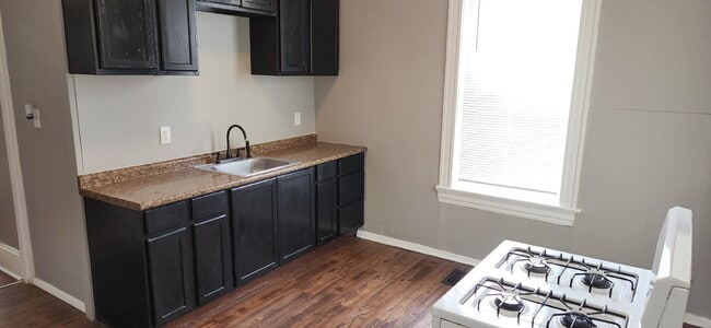 Photo - 4643 Louisiana Ave