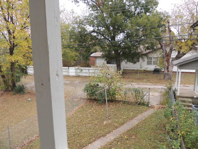1517 S Main St