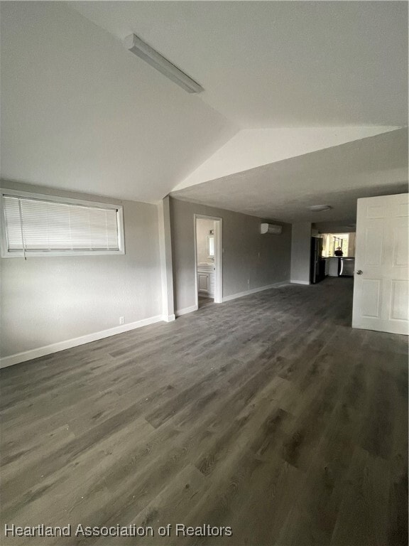 Photo - 734 N Franklin St Casa