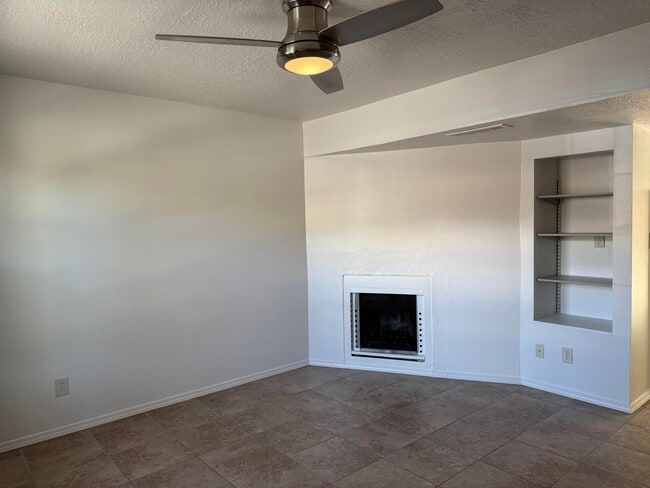 706 Fruit Ave NW Unit 2