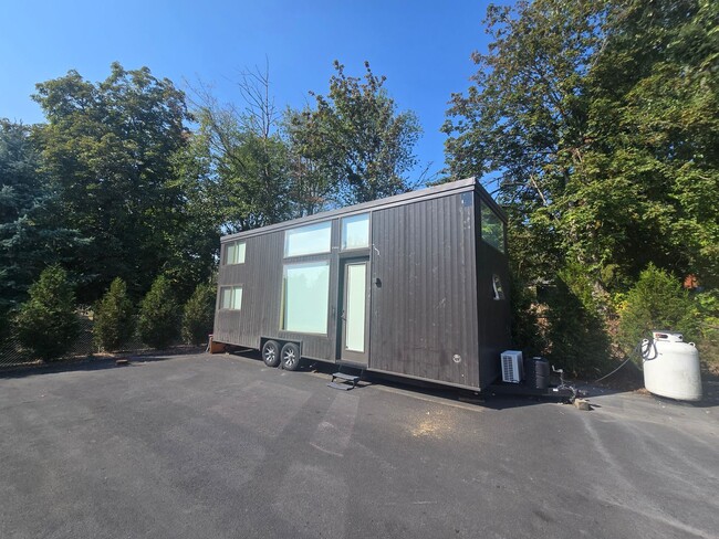 Photo - Modern Tiny Home!!