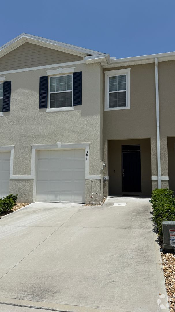Building Photo - Discover the Charm of Feltrim Reserve! No ... Rental