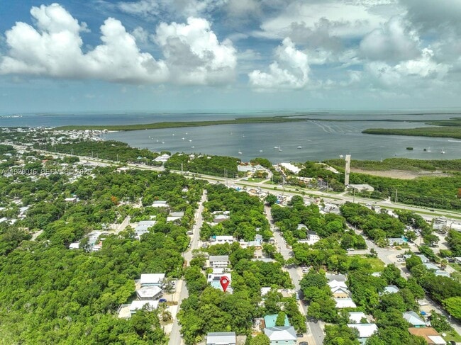 Building Photo - 349 Mahogany Dr