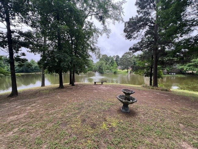 Photo - 5906 Winchester Dr