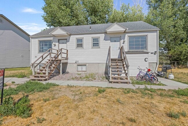 Building Photo - M311AR Unit B