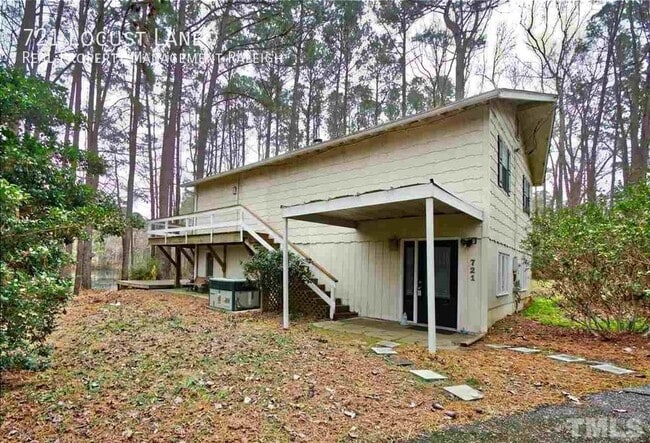 Building Photo - 721 Locust Ln Rental