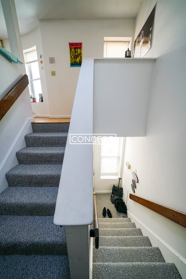 Photo - 24 St Cyprians Pl Unit 4R