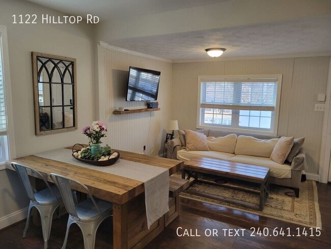 Photo - 1122 Hilltop Rd