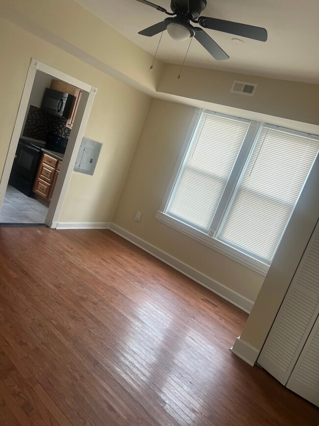 Photo - The Independence