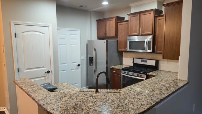 Photo - 102 Brier Crossings Loop