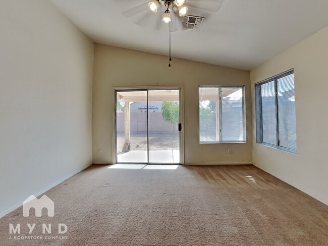 5035 W Ponderosa Ln