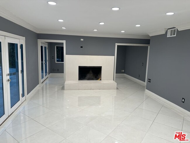 Photo - 18162 Sweet Elm Dr