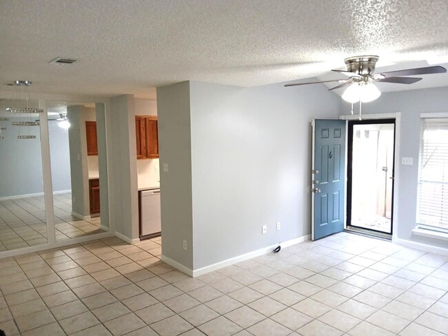 Photo - 2379 Briarwest Blvd