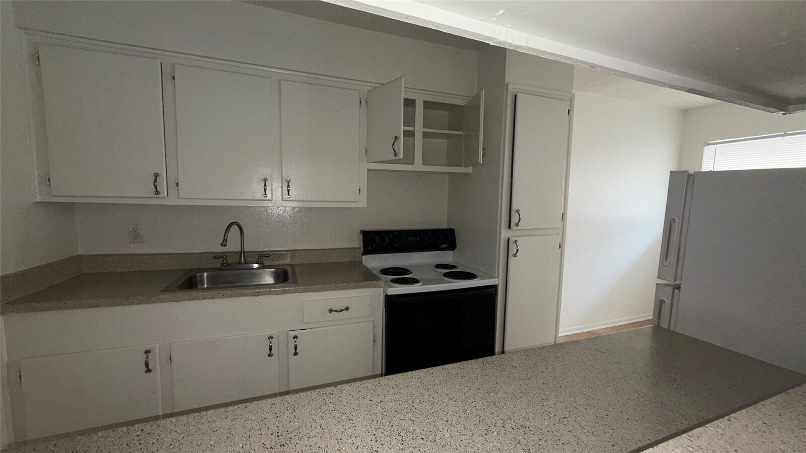 Photo - 4921 Crawford St Unit 19