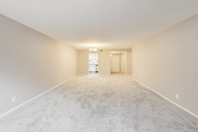 Photo - 7721 Tremayne Pl Unit 113