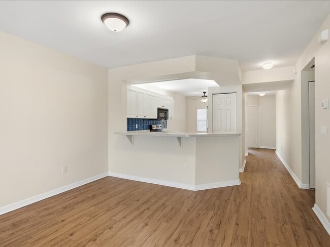 Photo - 7416 Plumbago Bridge Rd Unit 103