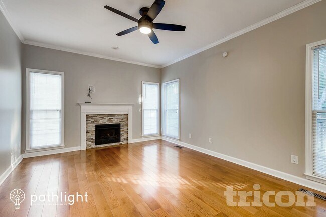 Photo - 4415 Gladwood Ln