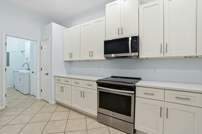 Photo - 7820 Clemson St