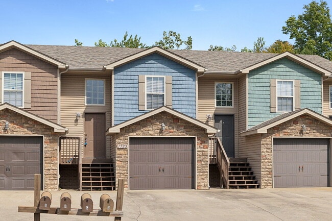 Photo - 1723 A THISTLEWOOD DR CLARKSVILLE , TN 37042