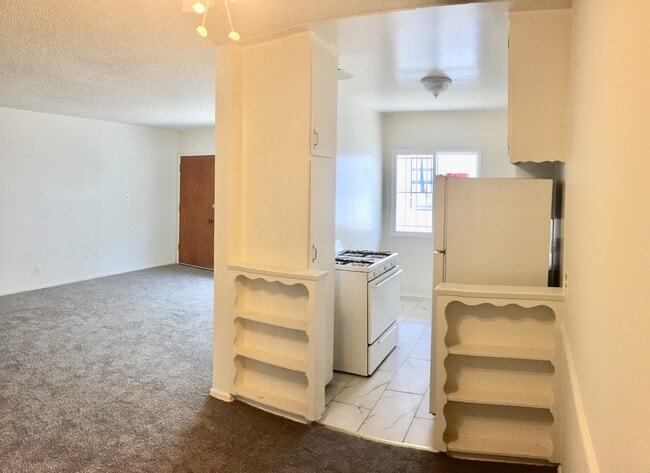 Photo - Blackburn Apartments