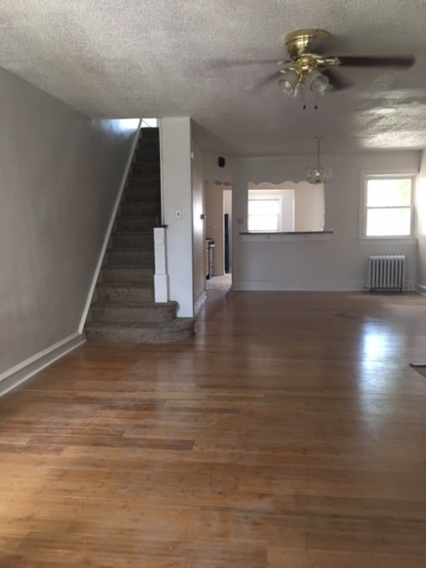 Photo - 334 Berkley St