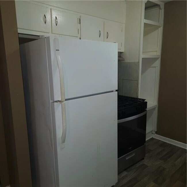 Photo - 1980 Stanton Rd Unit 2,8,10,14,15,17