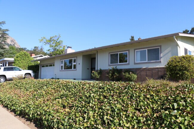 Photo - 2000 sq feet 5 bed 3 bath home close to Poly!!