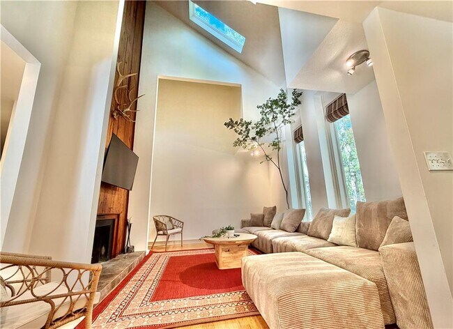 Photo - 175 River Ct Pkwy