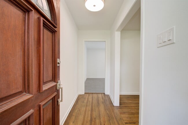 Photo - 8939 Rockhurst Dr