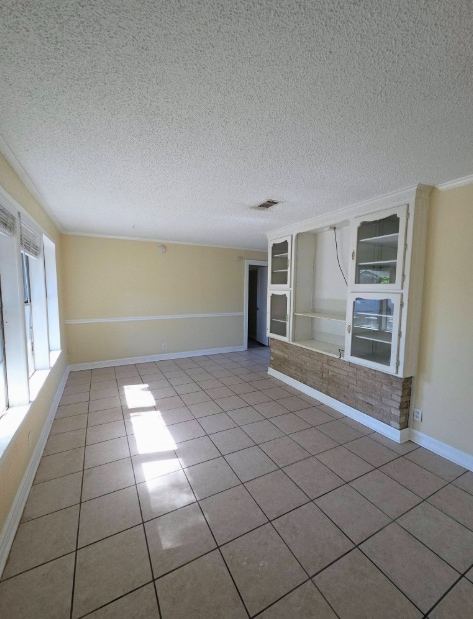 Photo - 412 Azalea Ave