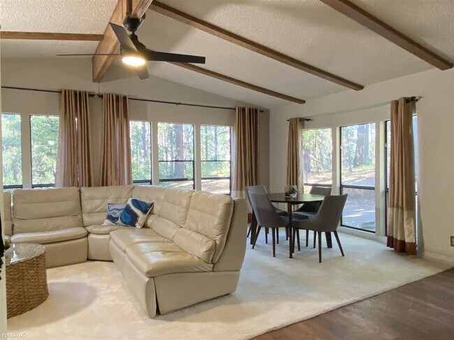 Photo - Room for Rent, 1 bath Mobile Home - 5163 A...