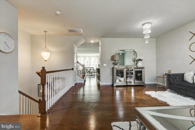 Photo - 3550 Briarwood Dr