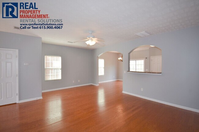 Photo - Amazing 3 bedroom Townhome with attached g...